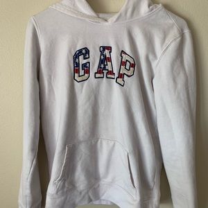 GAP sweatshirt